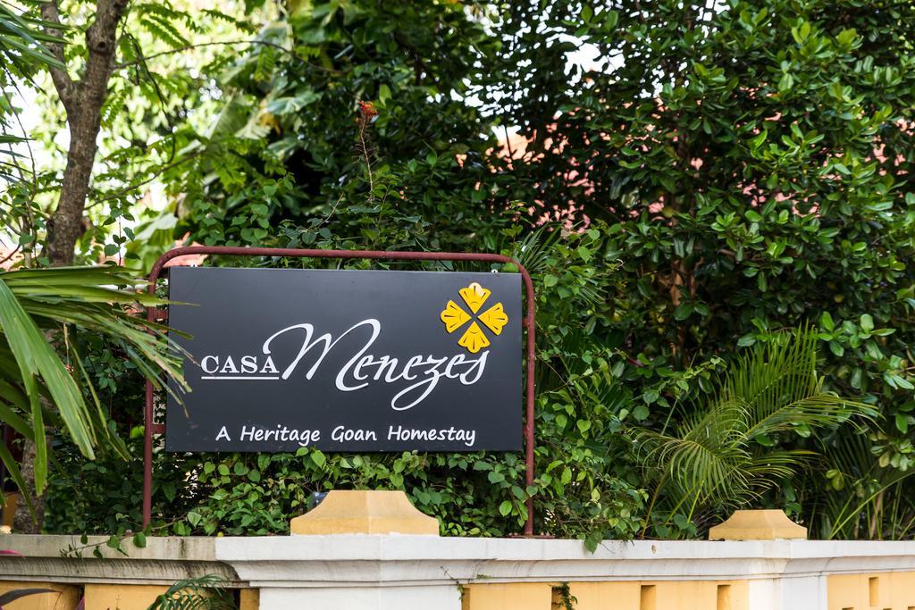 Casa Menezes - A Heritage Goan Homestay Бамболим Екстериор снимка
